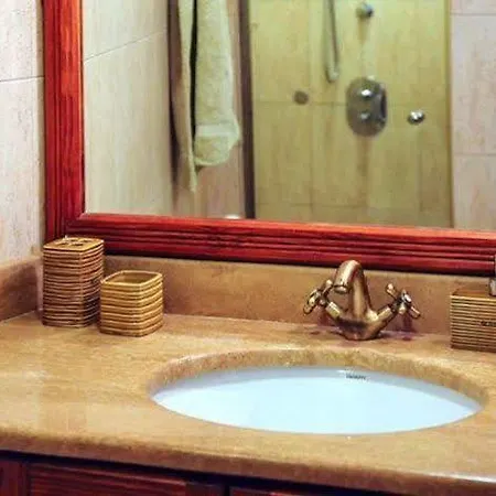 Althea Mansion 3* Portariá
